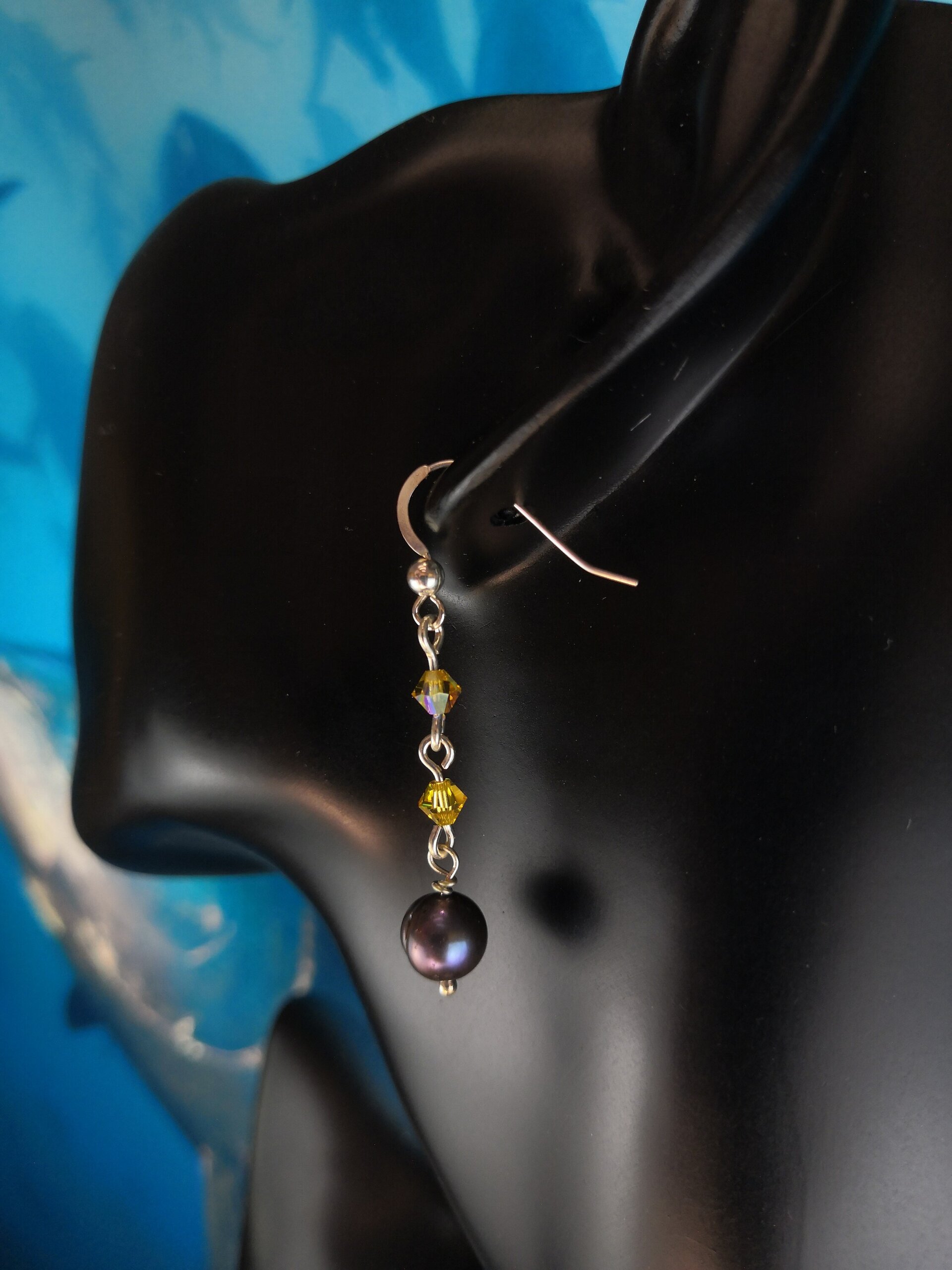 Pendientes de Plata con Perlas Negras y Tulips Zwarovsky amarillos. - 2